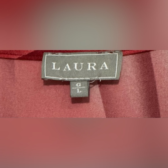 Laura: Women’s Sleeveless Top- Size Large - Picture 3 of 4